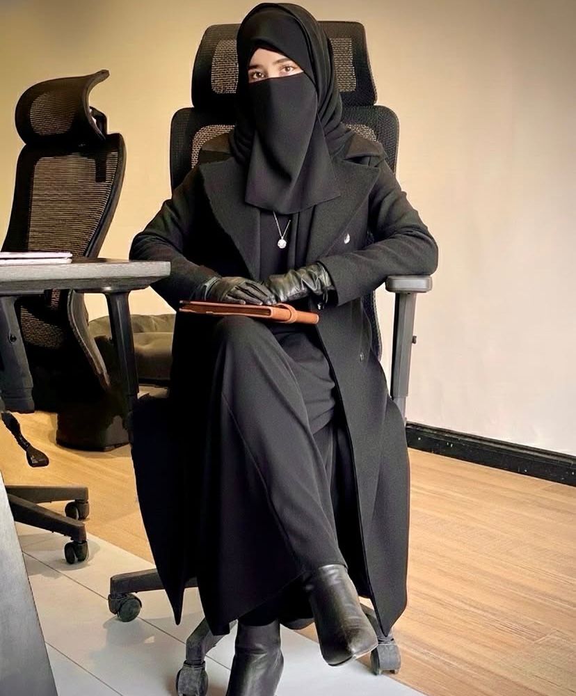 Aisha Riaz portrait